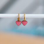 RVS oorbellen met hartje - roze/goud